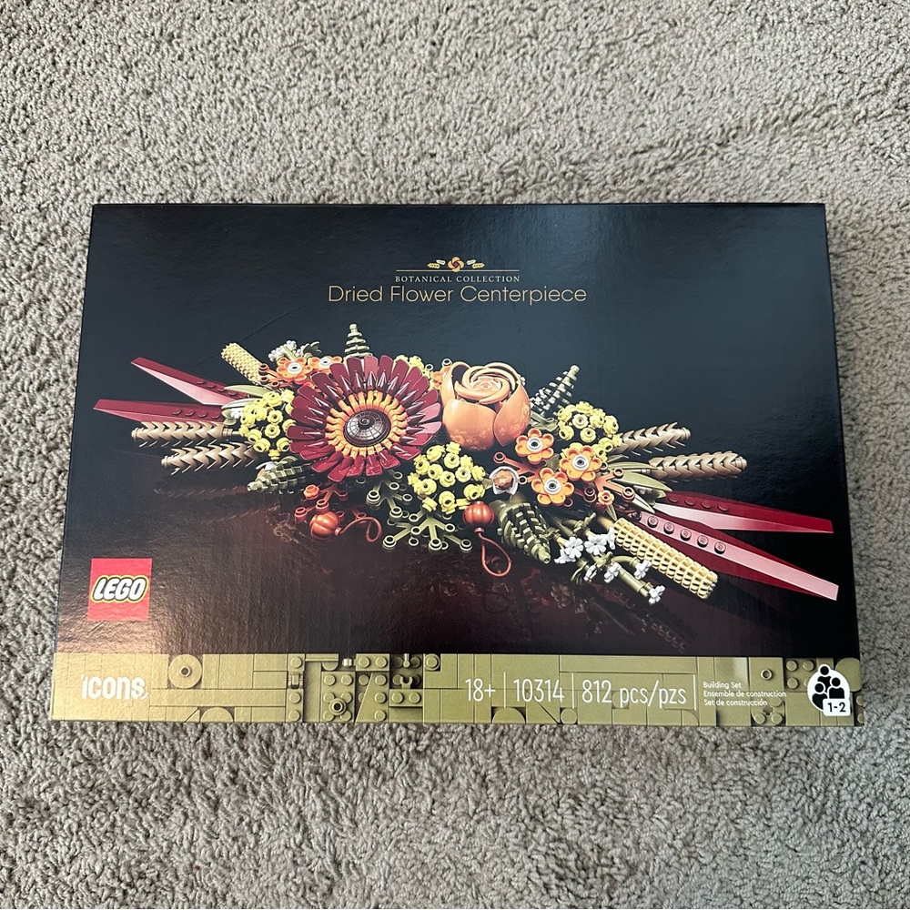 NEW SEALED, RETIRED SET - LEGO Dried Flower Centerpiece, Botanical Collection